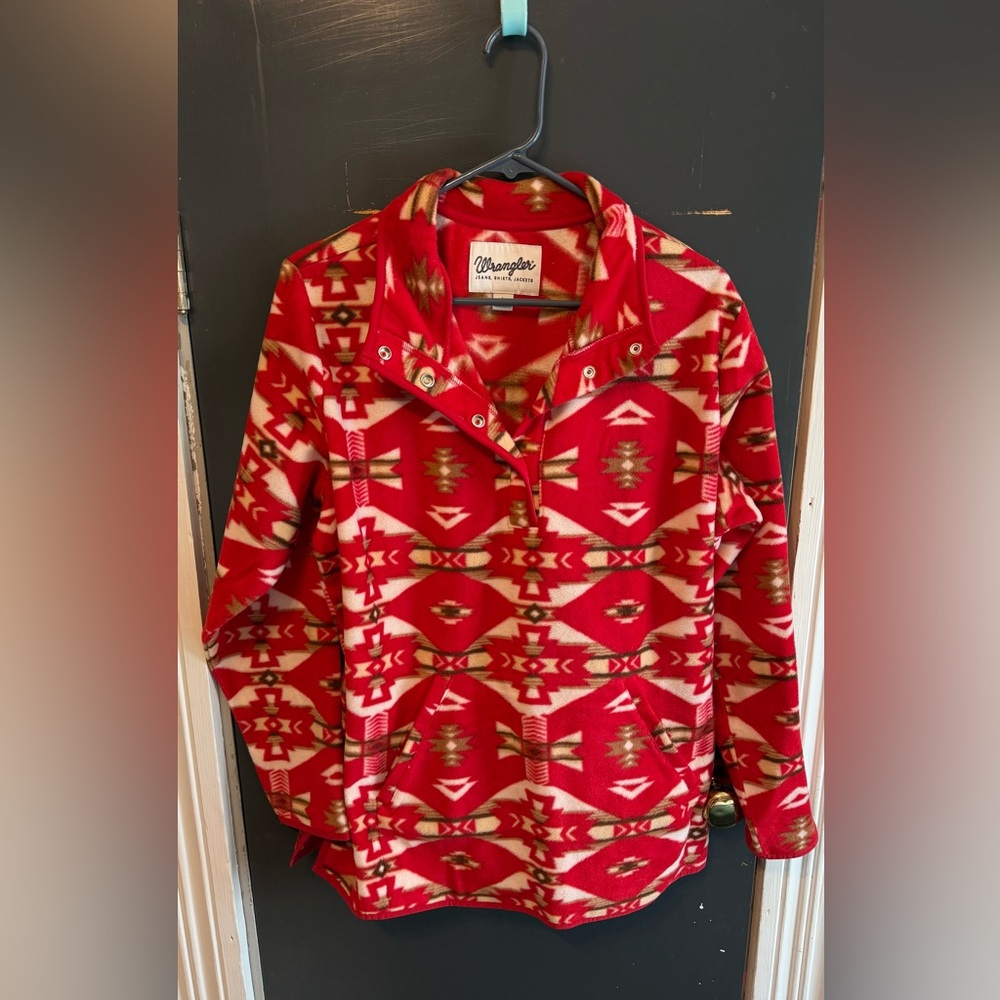 Wrangler Vibrant Red Patterned Fleece Pullover